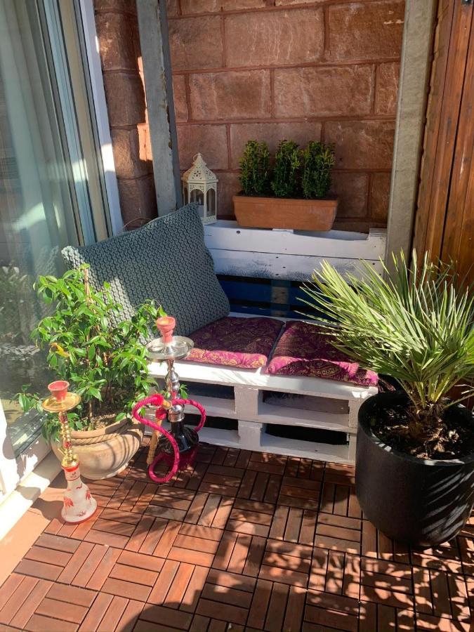 Pass The Keys Lovely 2bedroom Flat With Balcony Appartement