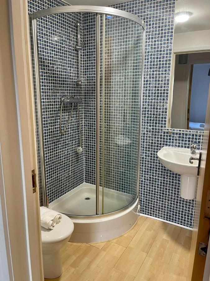 Pass The Keys Lovely 2bedroom Flat With Balcony Édimbourg